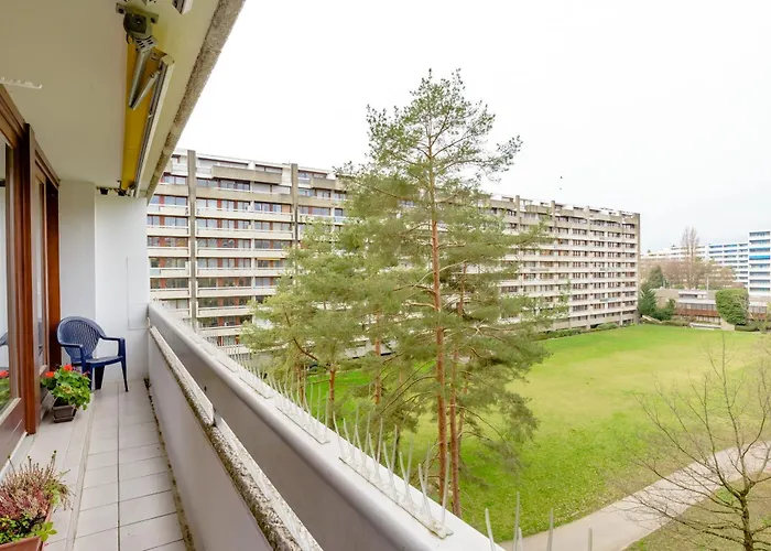 Tourelle 2 - Spacieux Appartement Dans Le Centre De Geneve