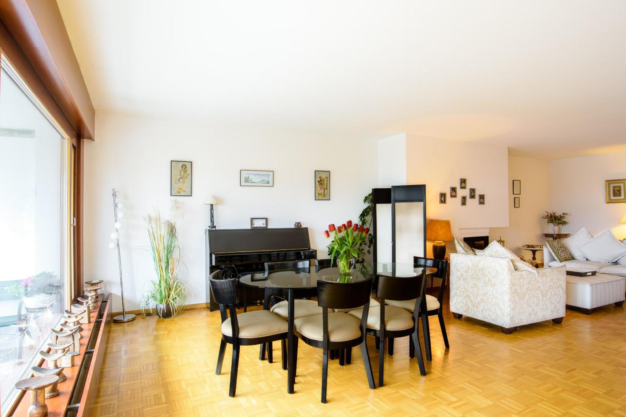 Tourelle 2 - Spacieux Dans Le Centre De Geneve Apartamento *